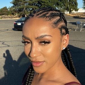 Meet your Posher, Coreaniee